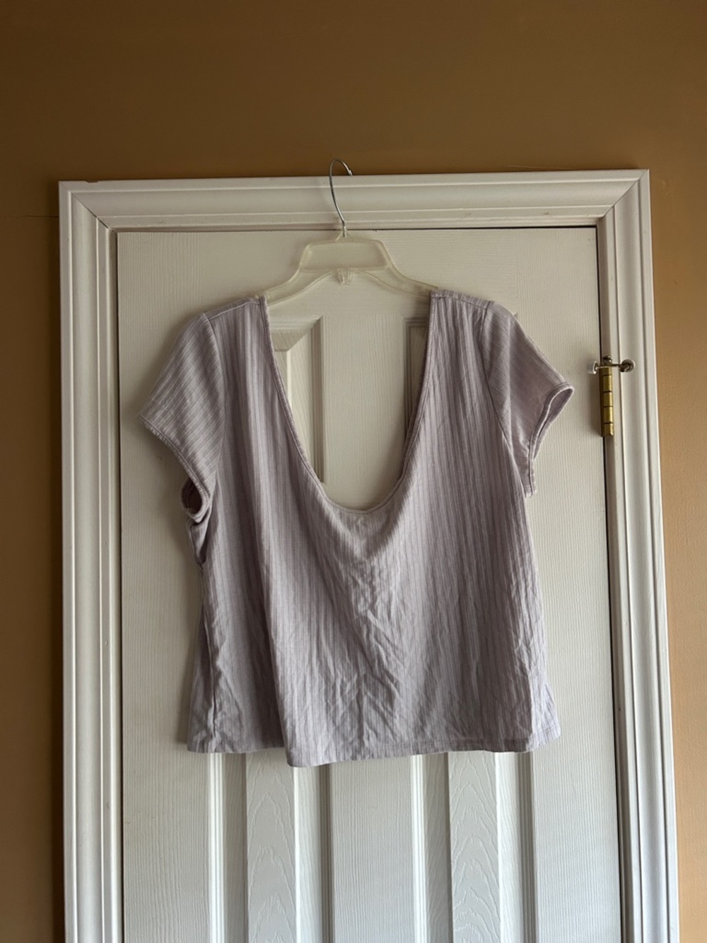 H&M Light Lavender Scoop Neck Short Sleeve Top